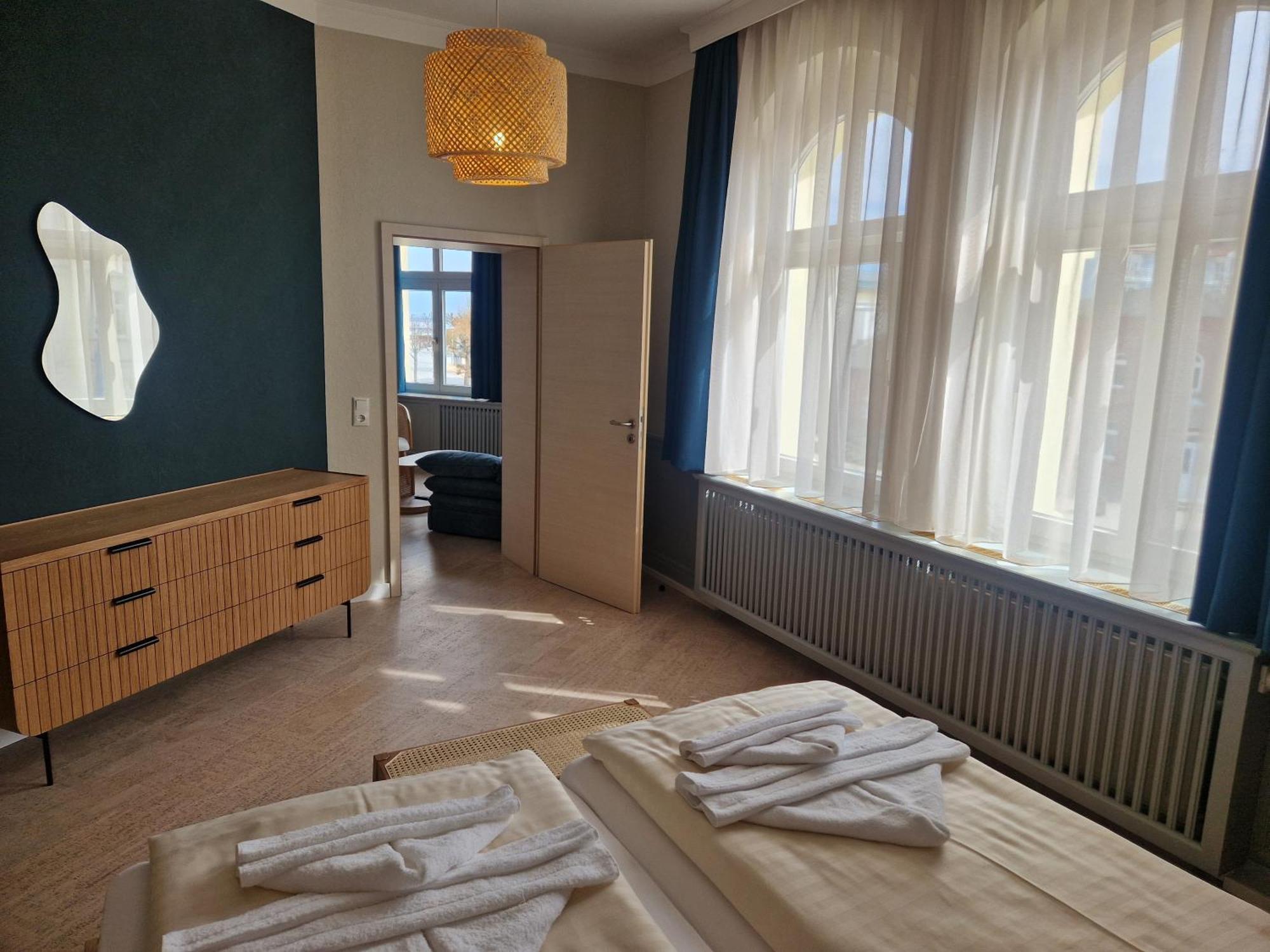 צינוביץ Hotel Duenenschloss Mit Private Spa מראה חיצוני תמונה